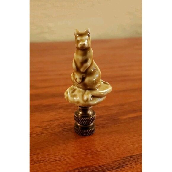 Kangaroo Joey Lamp Finial Shade Topper Ceramic Wade England Vintage Farmhouse - Picture 1 of 6